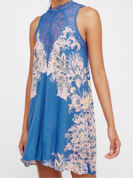 Free People Dresses & Skirts - Free People Marsha Blue Floral Lace Mini Dress